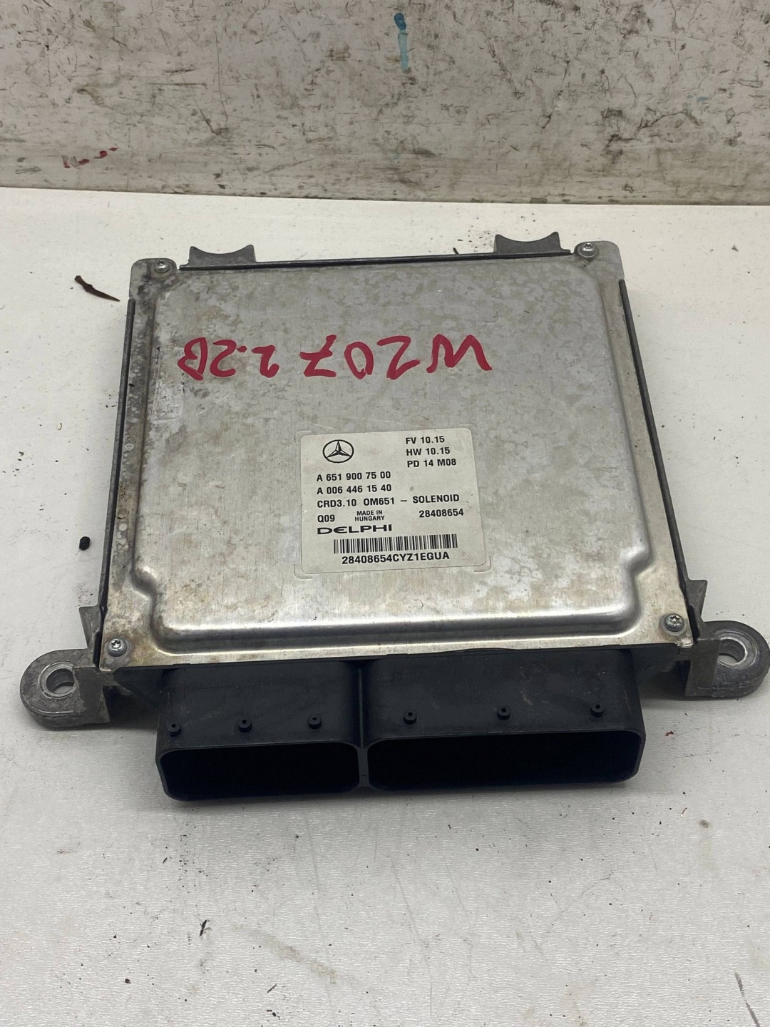 computer control unit of the engine MERCEDES E-KLASA C207 W207 A6519007500