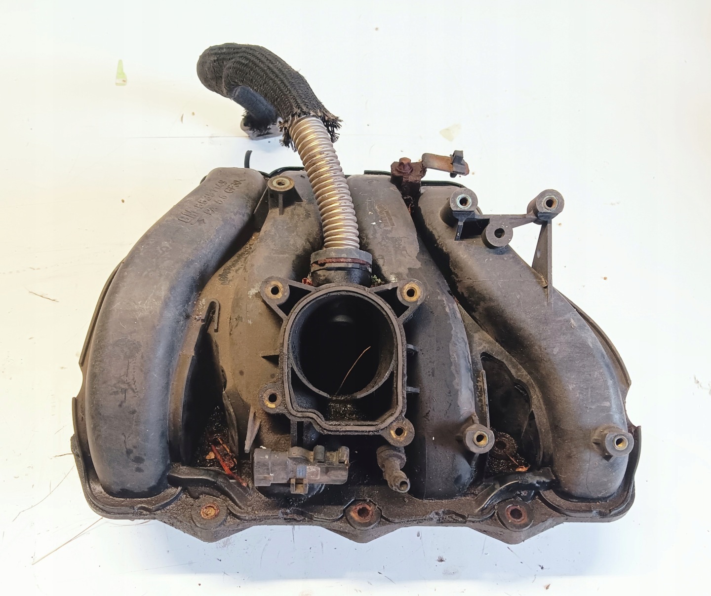 intake manifold 55351149 opel Vectra c 2.2