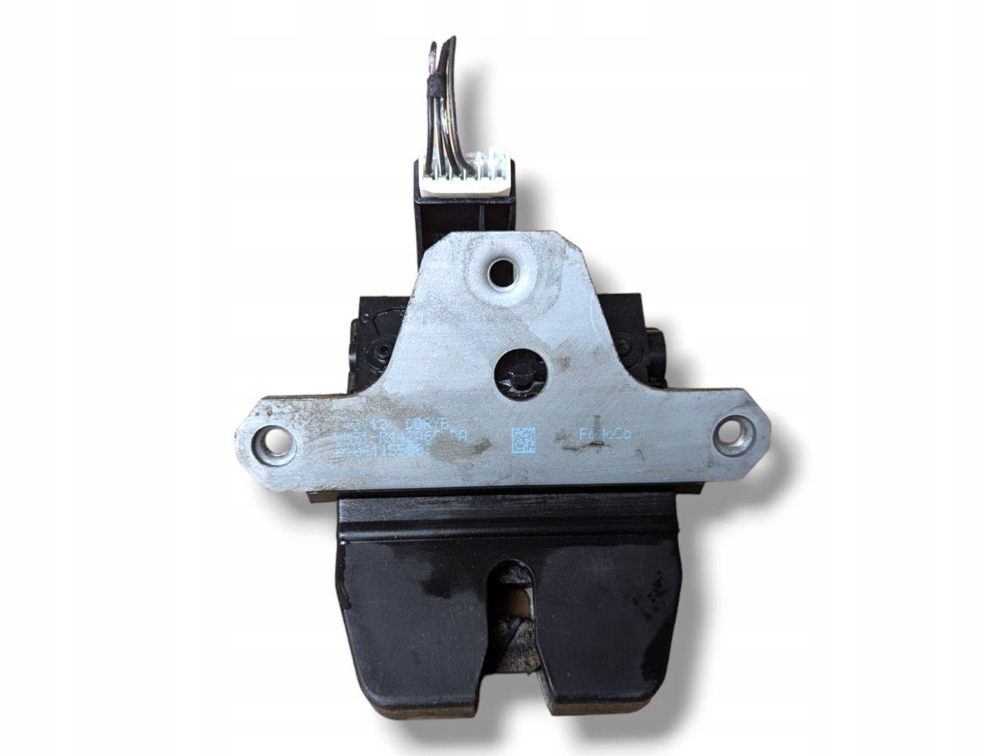 lock bonnet boot Ford Focus 3 2013 8M51-R442A66-DA