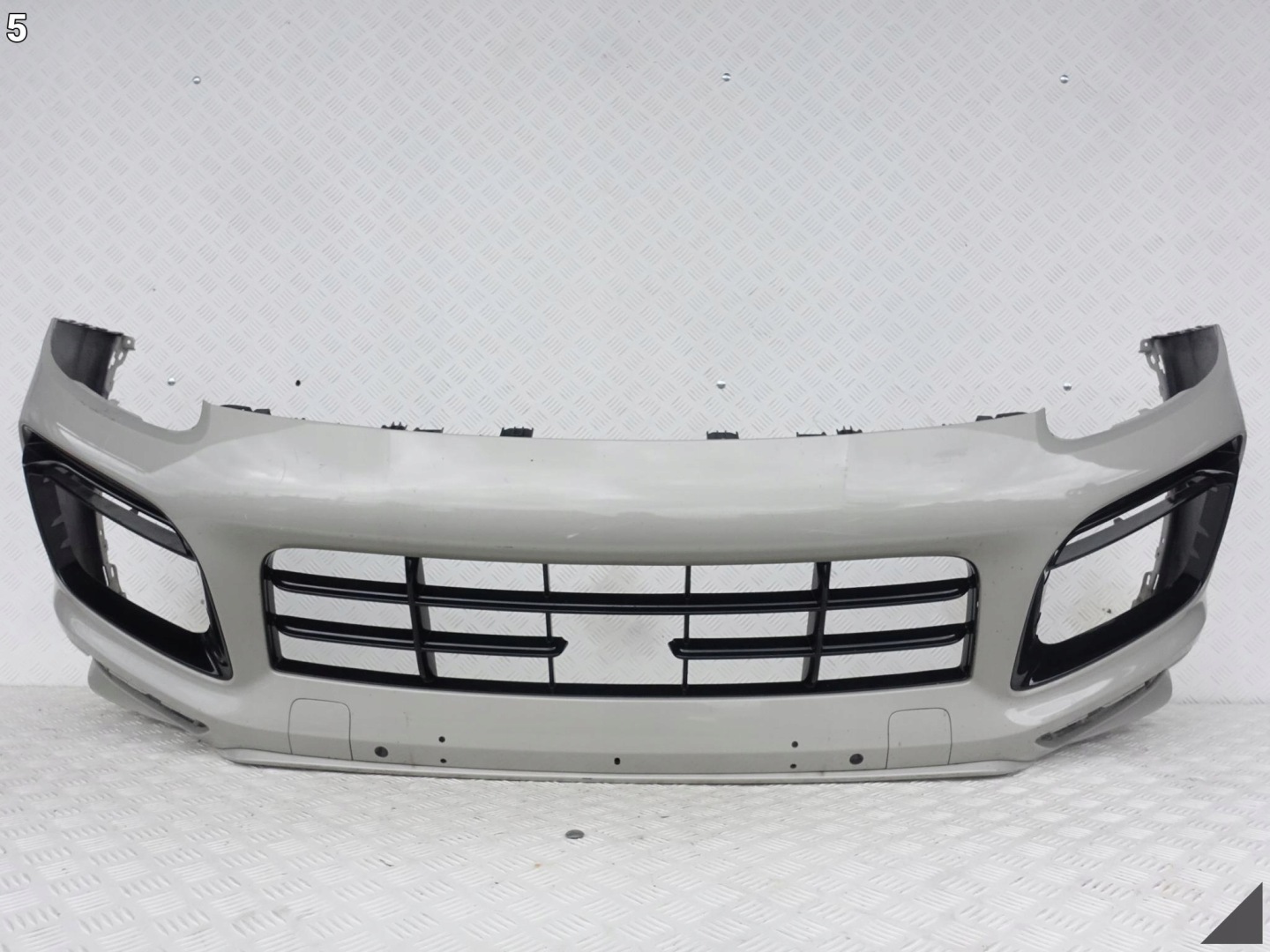 PORSCHE CAYENNE 9Y0 GTS SPORTDESIGN bumper+KRATKI