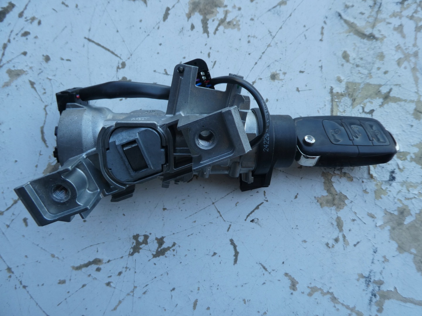 ignition Z KLUCZYKIEM SKODA 1K0905851