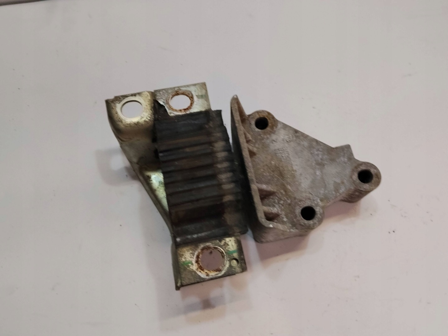 engine mount Peugeot Boxer 1358088080