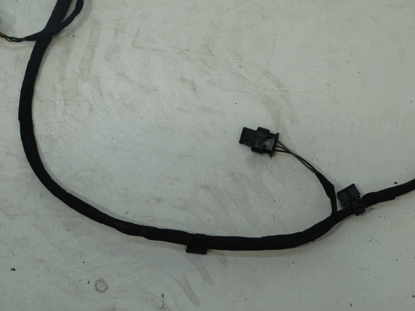 bundle of a bumper front CZUJNIKOW PDC MERCEDES GLC 254 A2545401930