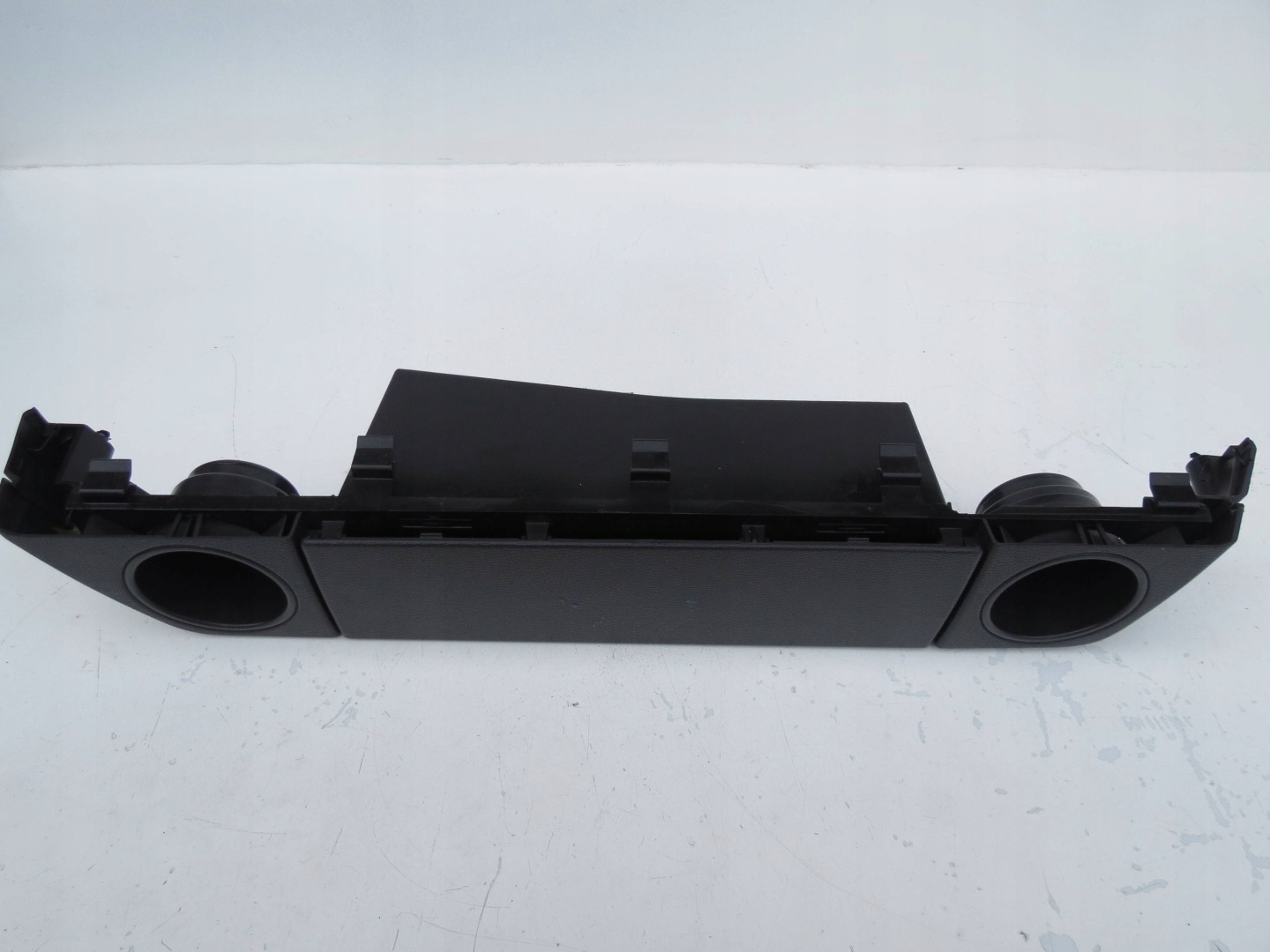 passenger compartment boot left rear part VOLVO XC90 3.2 2013r (07-14)