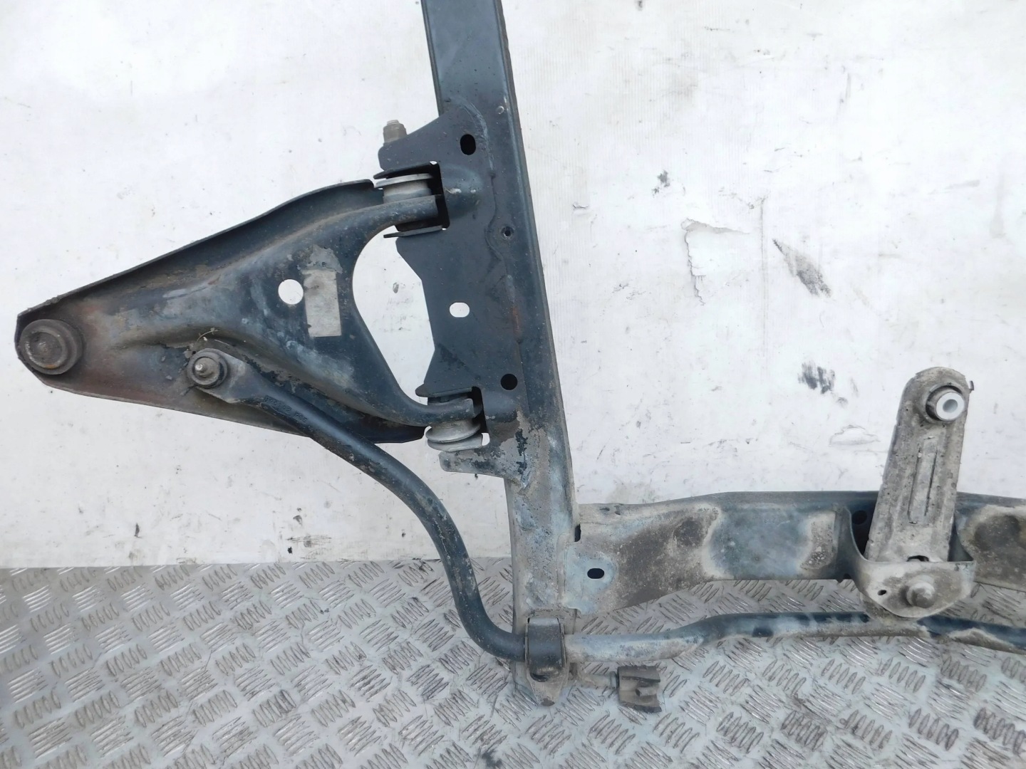 axle beam sider axle beam DACIA LOGAN and