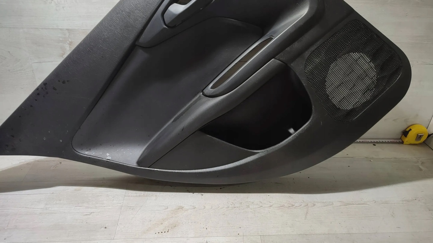 Fiat Tipo II HB 19r. 1.4 rear part side left side door