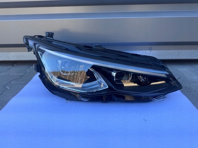 light right VW GOLF VIII 8 Full LED R Line