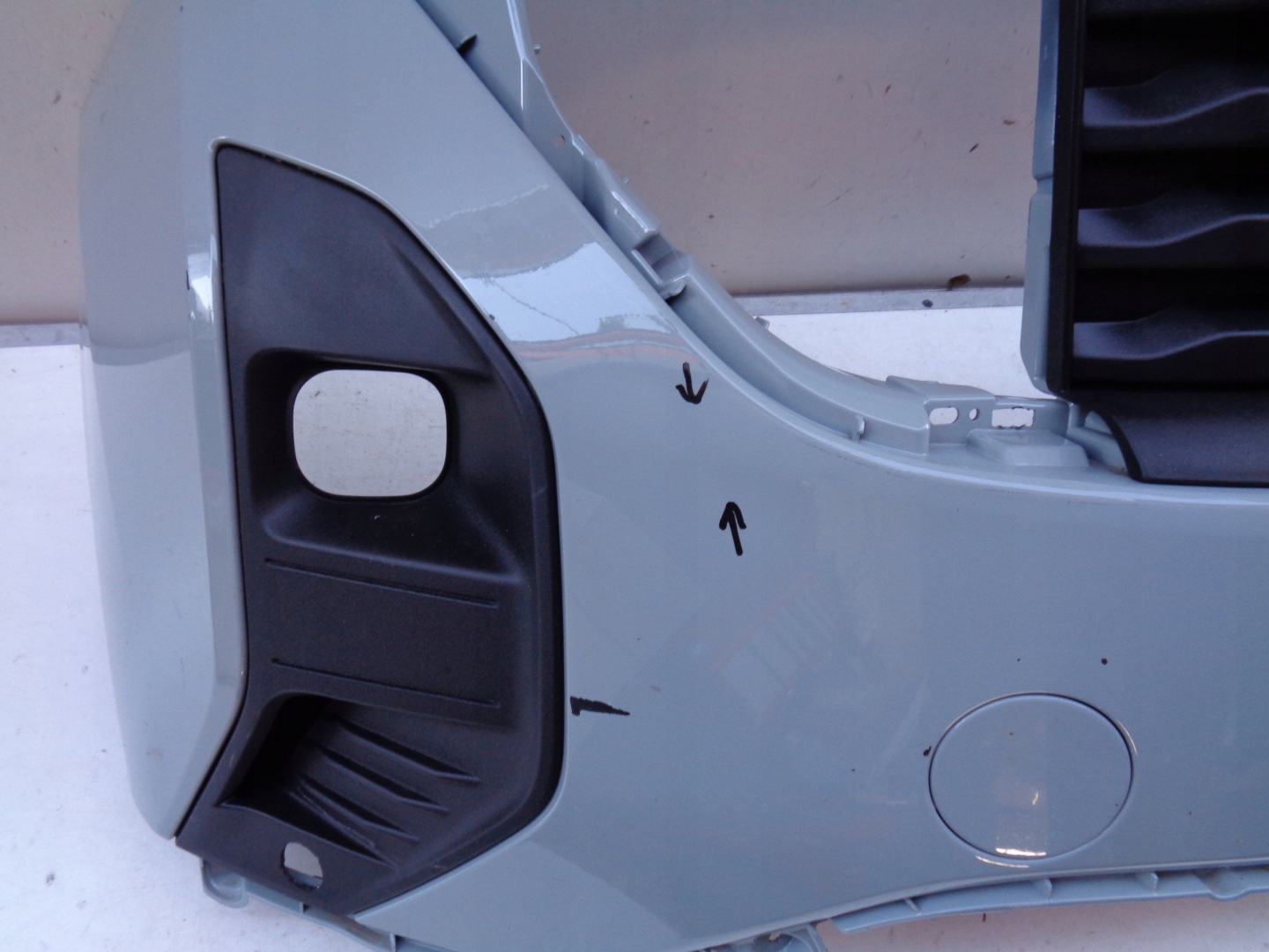 front bumper FORD TRANSIT COURIER 24- NR 44366