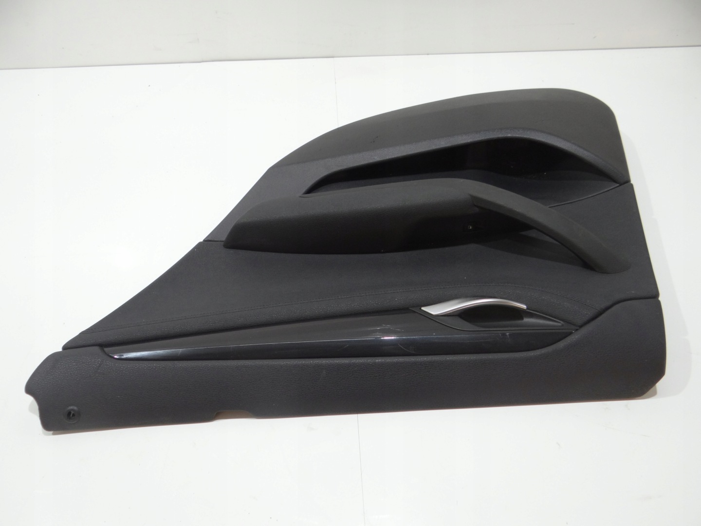 side door right rear part BMW X1 E84 OE (16707780)