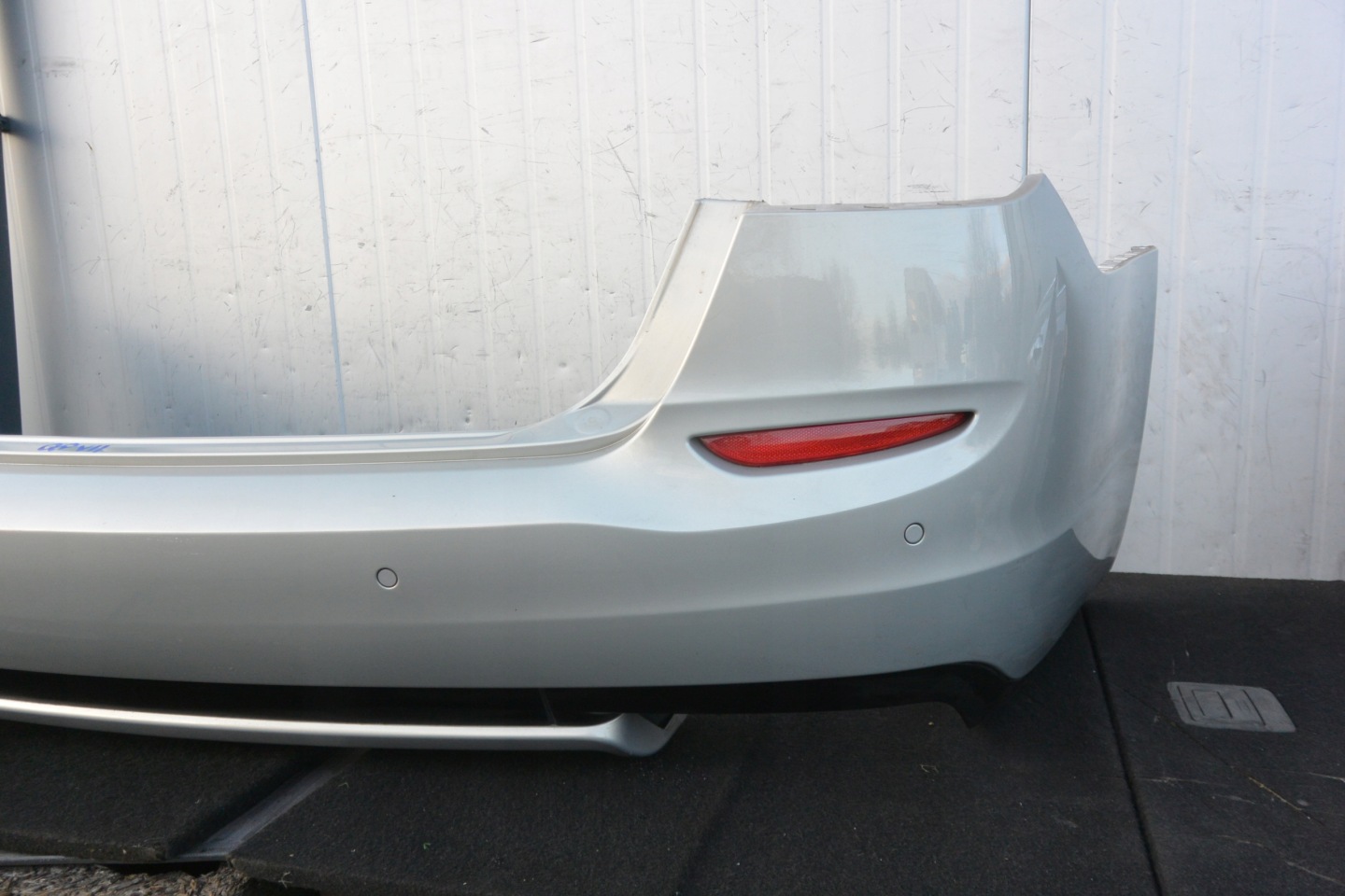 MASERATI QUATTROPORTE VI bumper rear part 513A KPL PDC