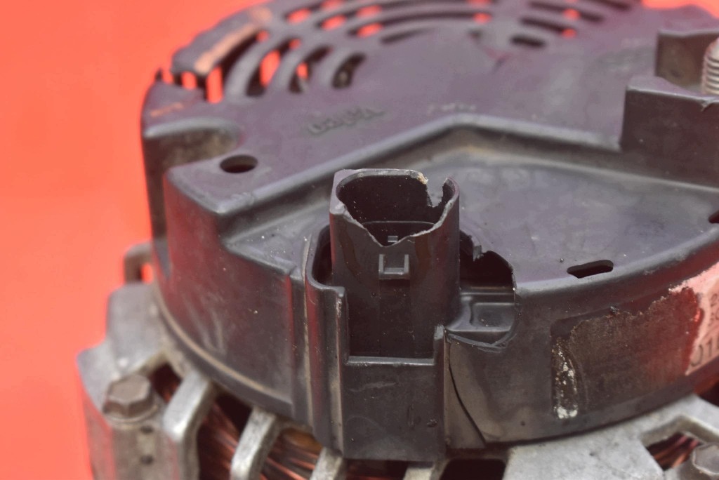 ALTERNATOR 06B903016S AUDI A4 B6 2.0 20V 130 KM 00-05