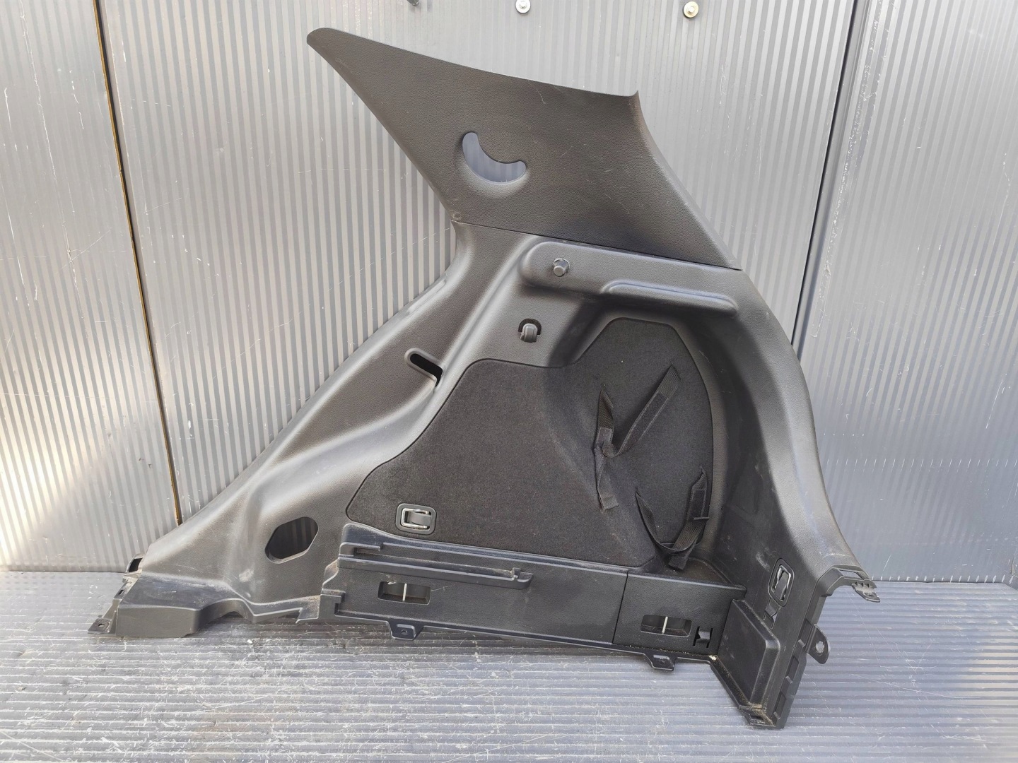HYUNDAI I20 II side upholstery boot rear right