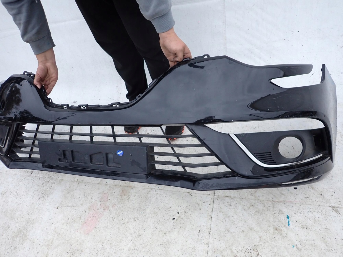 RENAULT MEGANE IV 4 16-20 bumper front front