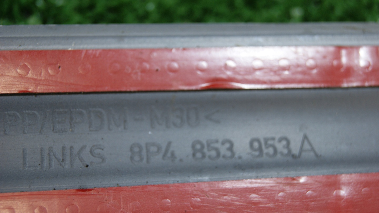 moulding door left front AUDI A3 8P 8P4853953A