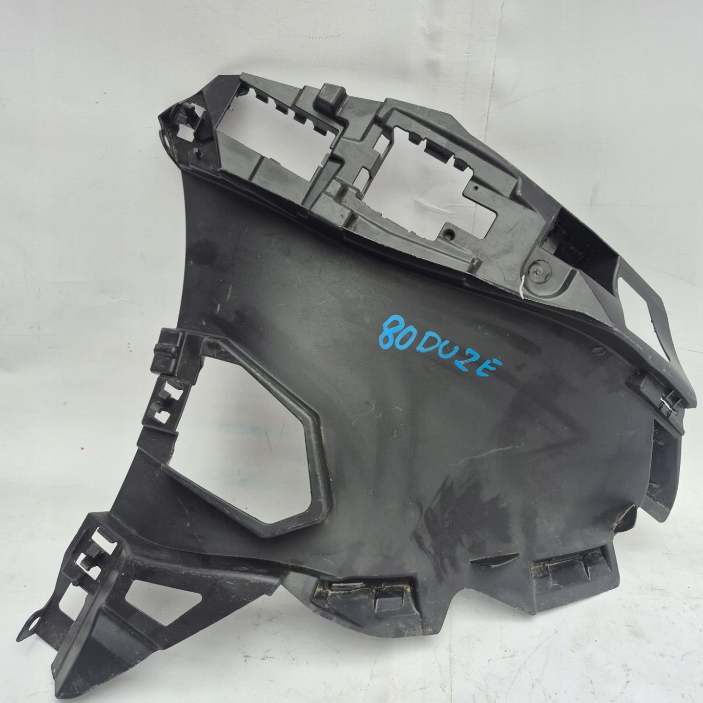 VW TIGUAN III 3 24-> holder support right front front