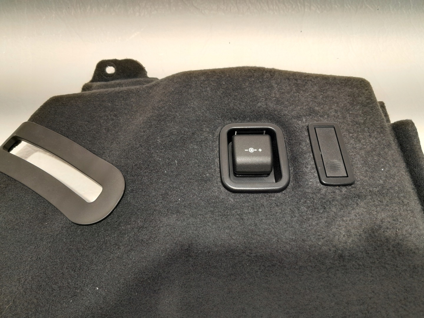 BMW X3 G01 LCI boot upholstery right 7452458