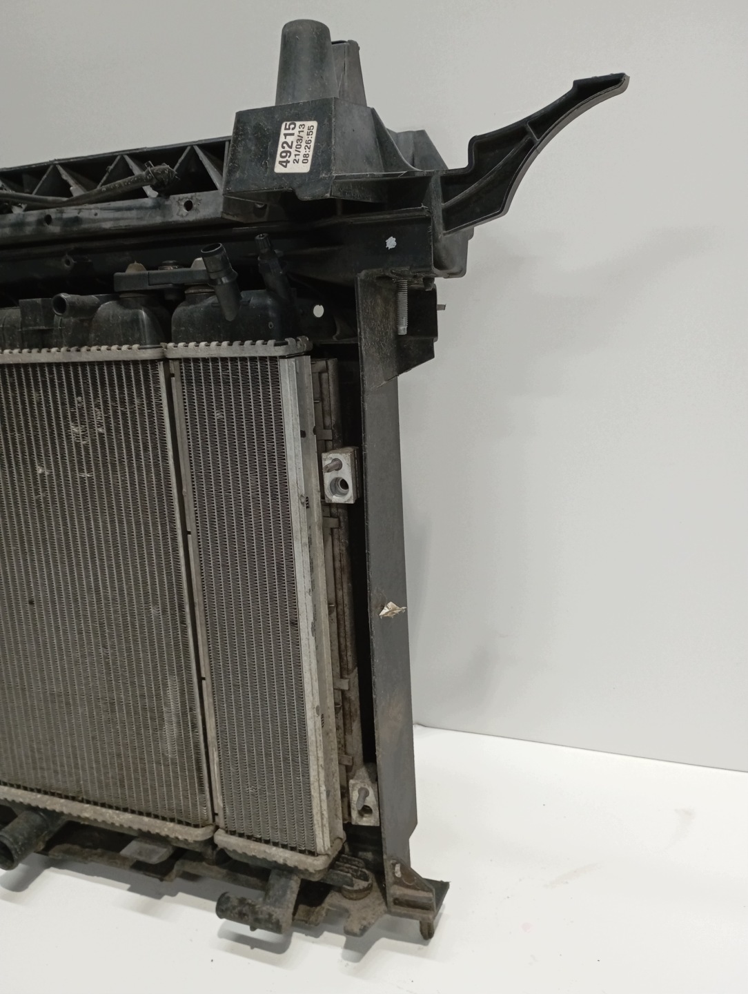 support panel for radiators radiator PEUGEOT 3008 and 2,0HDI HYB