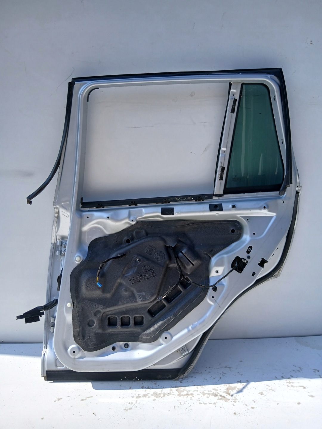door right rear. rear part BMW X3 E83 354/7 TITANSILBER