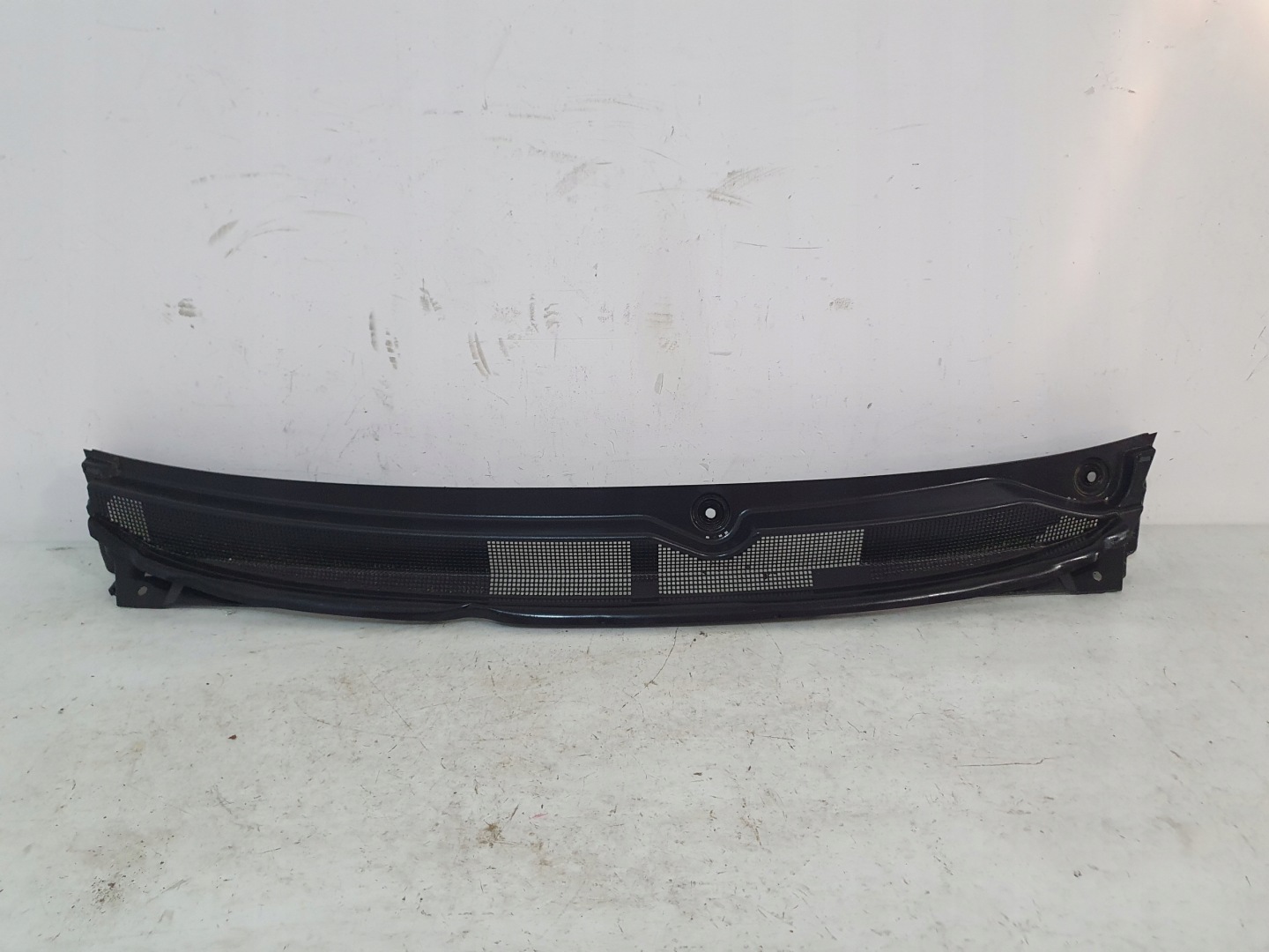 original CHRYSLER PACIFICA II 16- 3.6 torpedo plastic 68228471AF