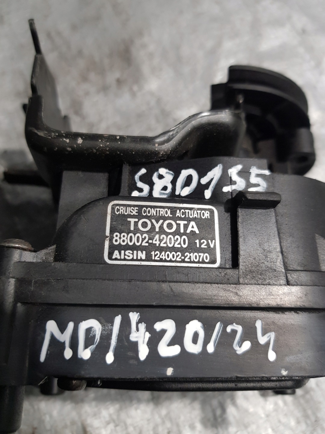 TOYOTA RAV 4 TEMPOMAT 88002-42020