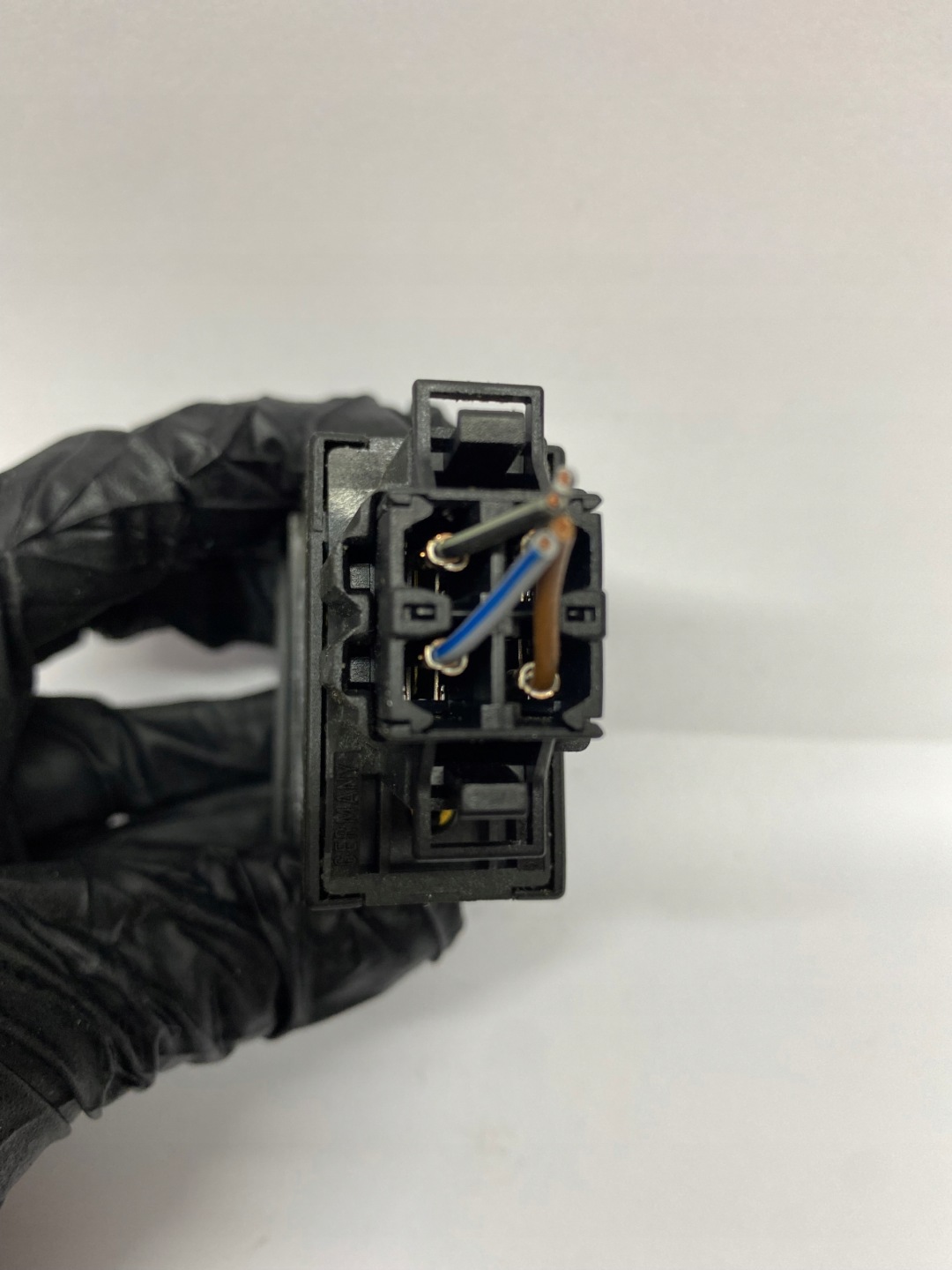switch button ASR 1U0927133 SKODA OCTAVIA 1U