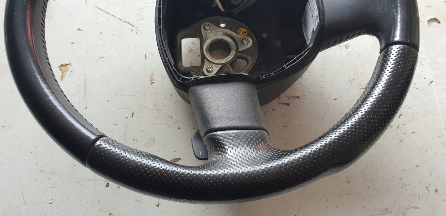 lenkrad AUDI A3 8P 2003