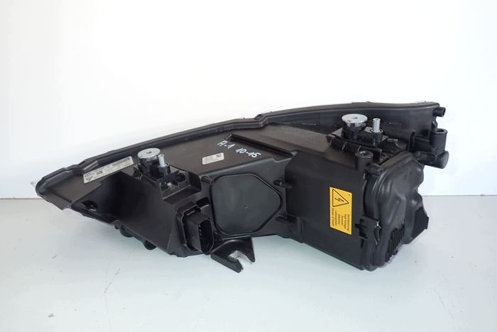 AUDI A1 8X B-XENON 10-14 reflektor right light right 8X0941044