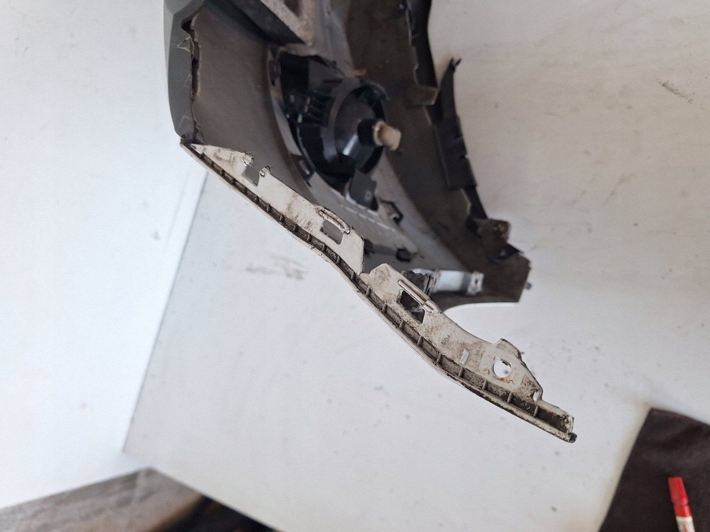 CHEVROLET AVEO T300 11-14 bumper 96694757