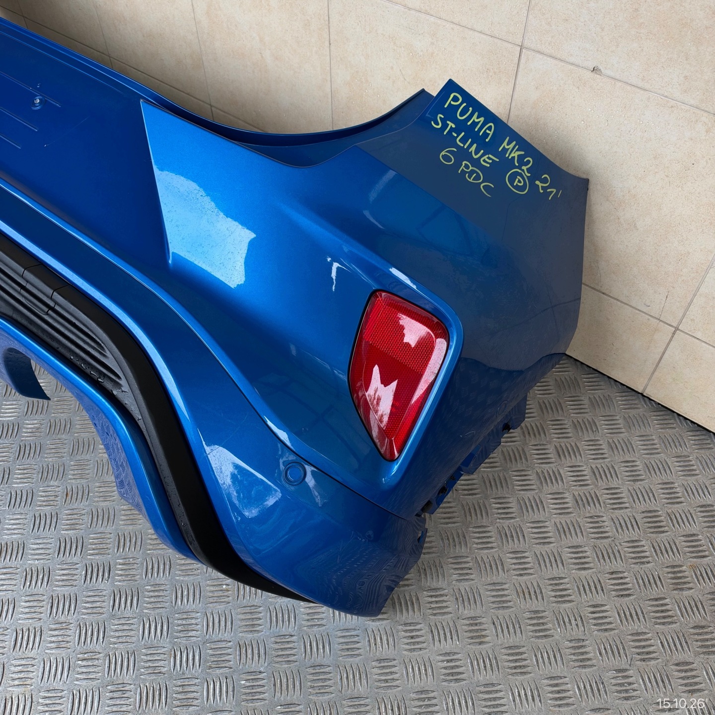 bumper rear complete FORD PUMA MK2 2021 year ST-LINE 6 PDC