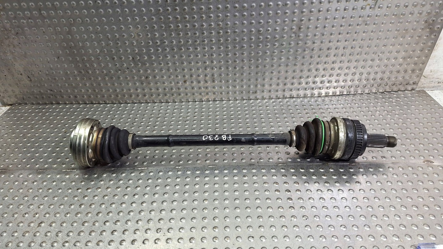 Demi axe Droite Arrière 7533446 BMW E81 E87 E90 E91 E92 2.0D N47