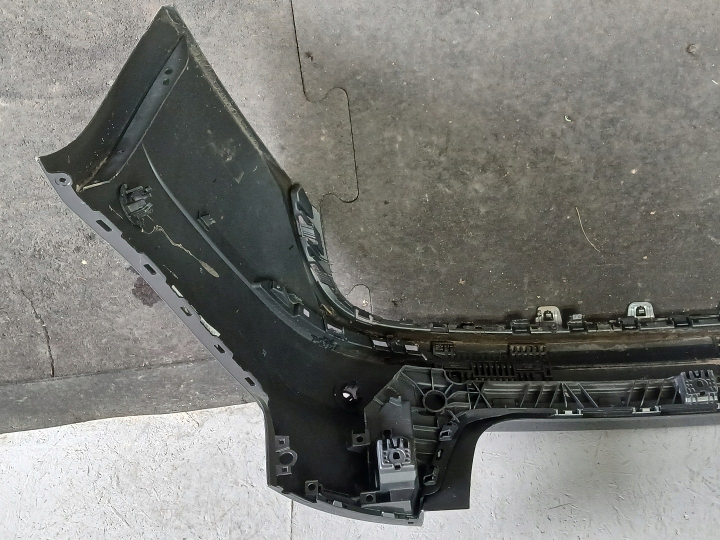 bumper rear part AUDI A4 B9 8W9 KOMBI 16-19