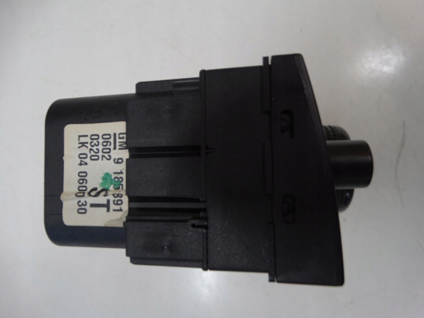 Interruttore comando luci OPEL VECTRA C 9185891