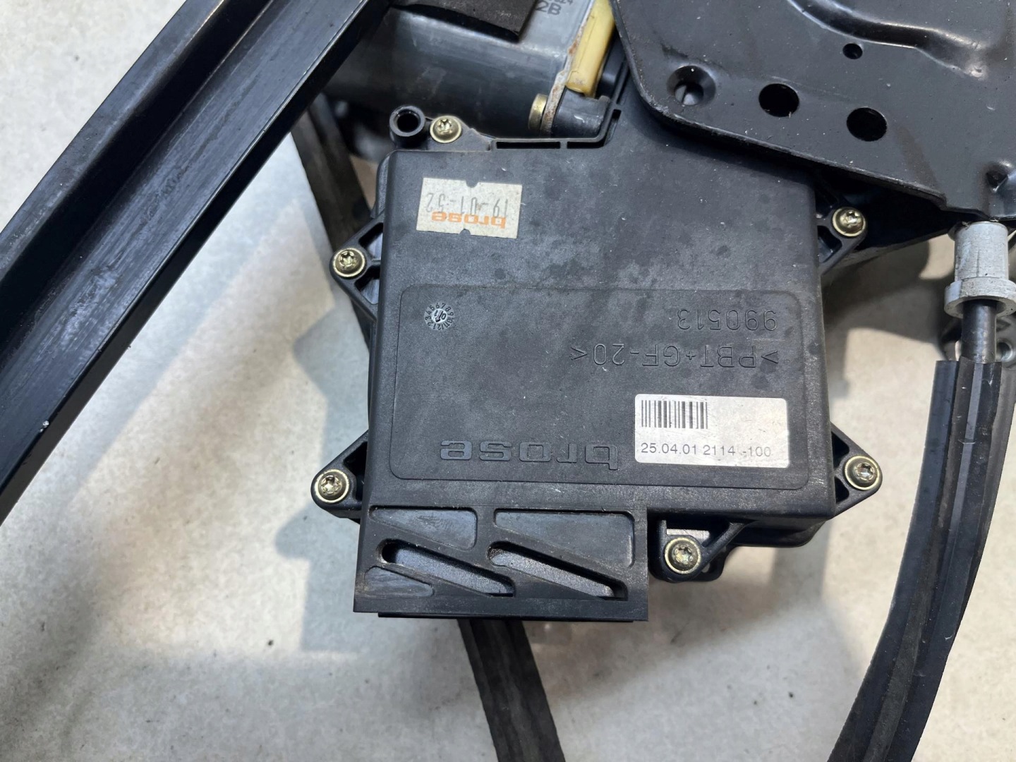 window regulator left PZOD GALAXY 1.9 TDI FL TR37M3959801