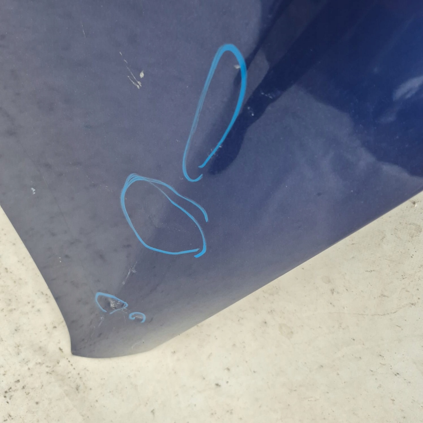 BMW III 3 E92 E93 2006- Capot