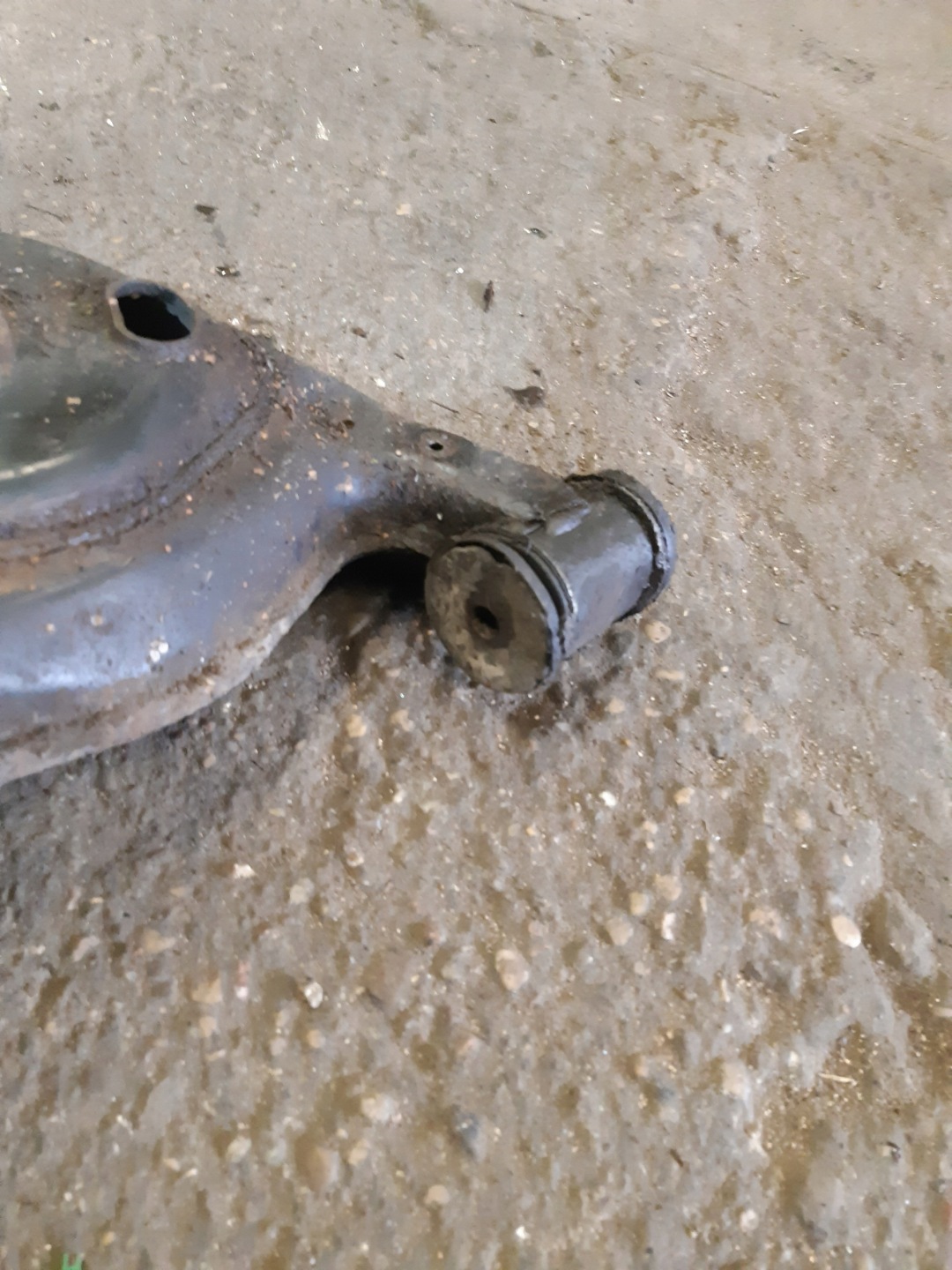 AUDI A6 C6 arm rear right rear part right