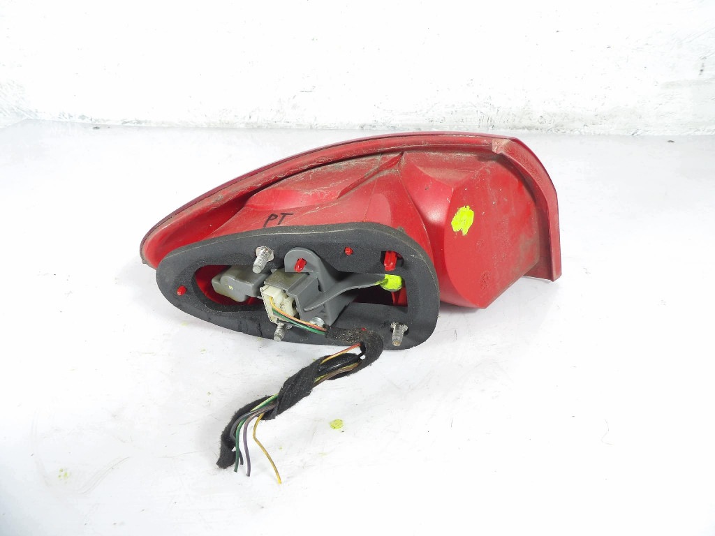 ALFA ROMEO 147 light rear part right 46556347