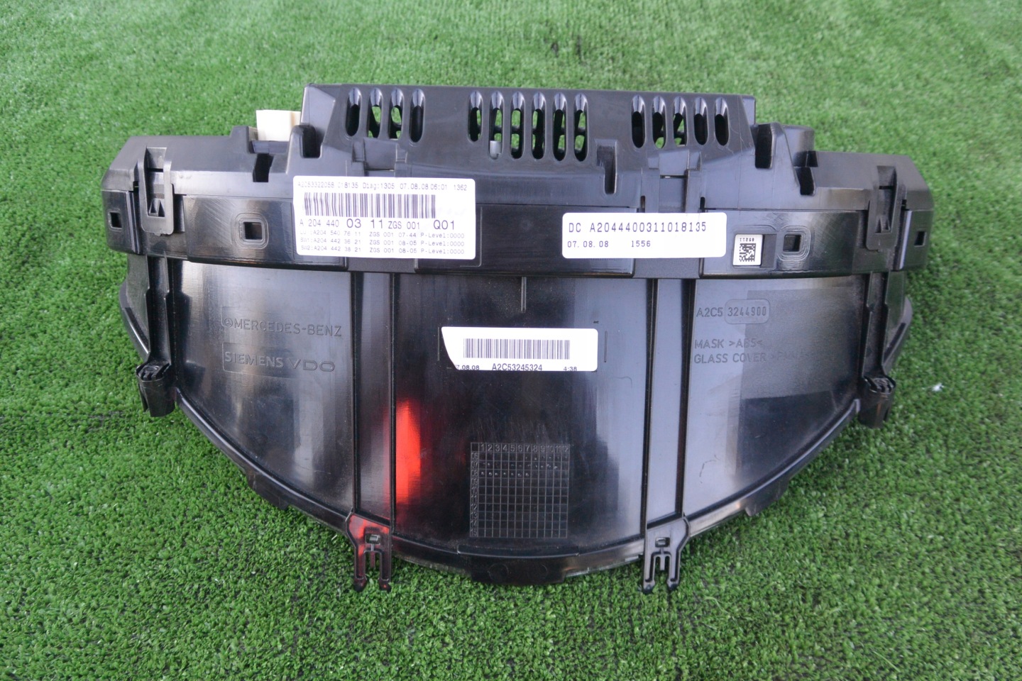 dials dials DIESEL MERCEDES C-KLASA W204 EU
