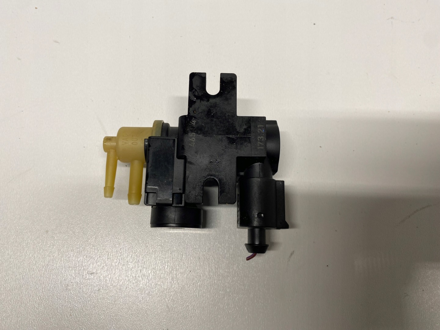 VOLVO XC40 T3 1.5 HYBRYDA Sensor Unterdruck