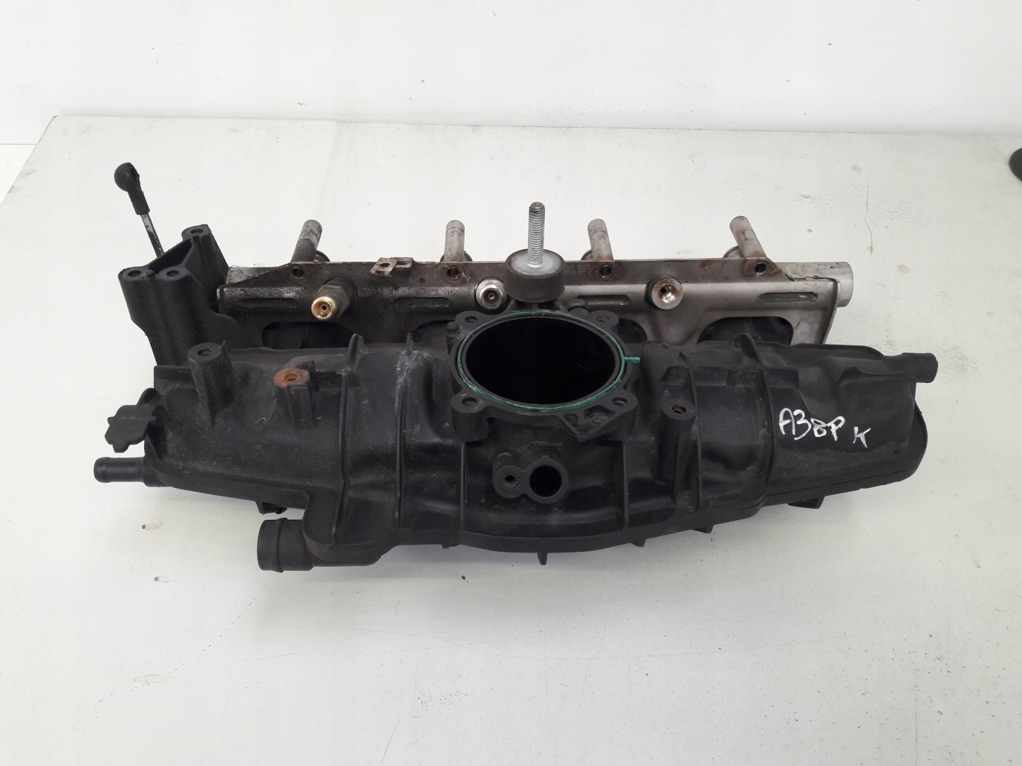 intake manifold 06F133185AA Audi A3 8P 2,0 TFSI