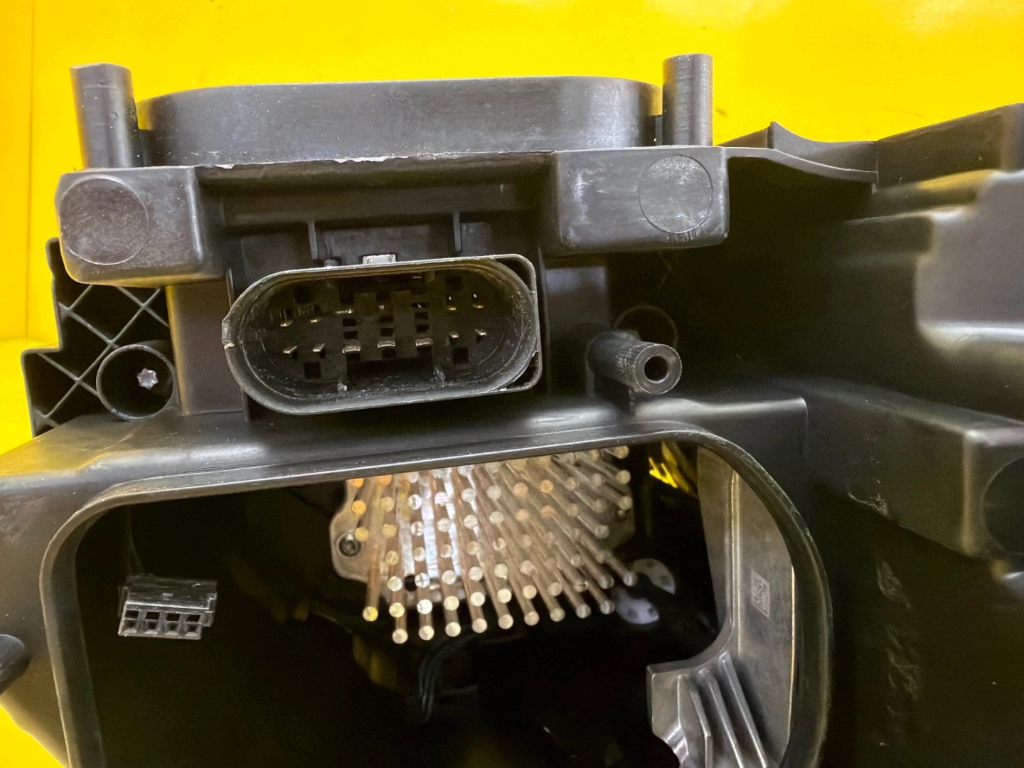 light left Mercedes E-Klasa Coupe Cabrio W207 FL Lift Full Led 2013-2017 A2