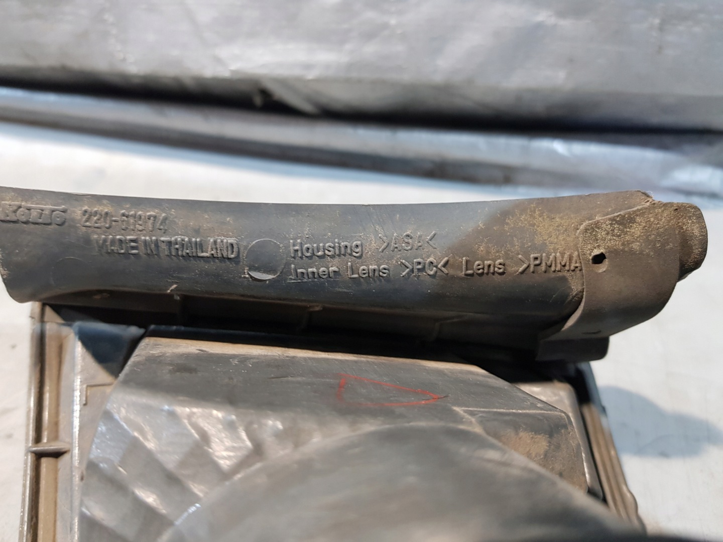 light left rear part left rear W fender MAZDA 6 GG