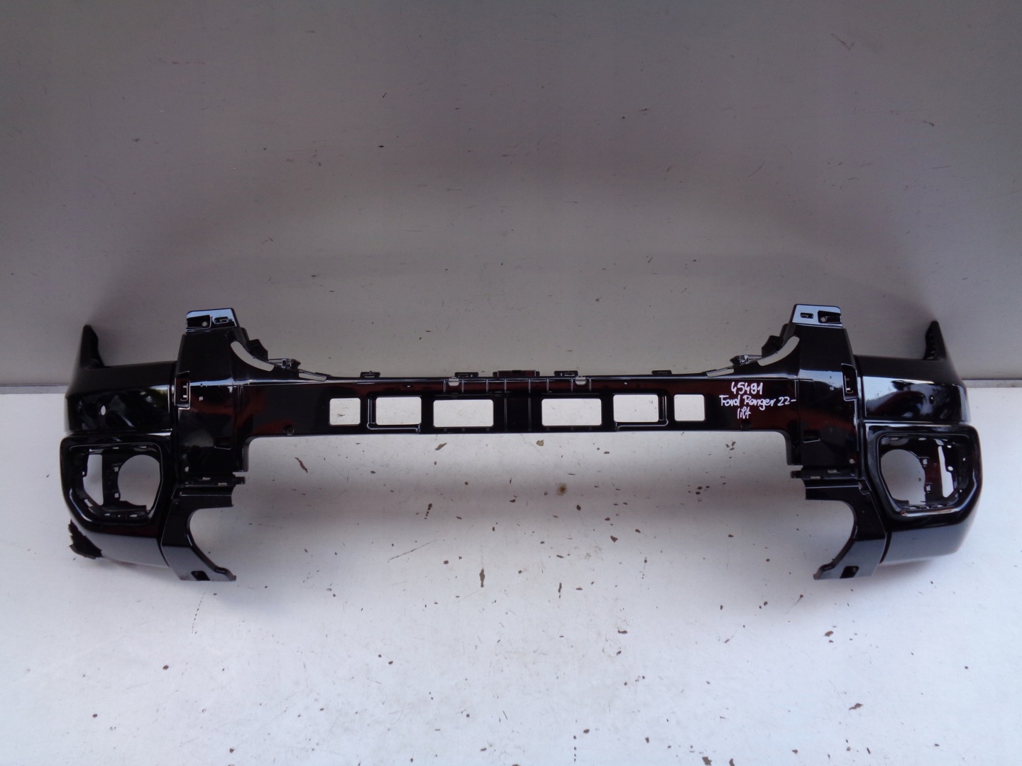 front bumper FORD RANGER VI 22- NR 45491