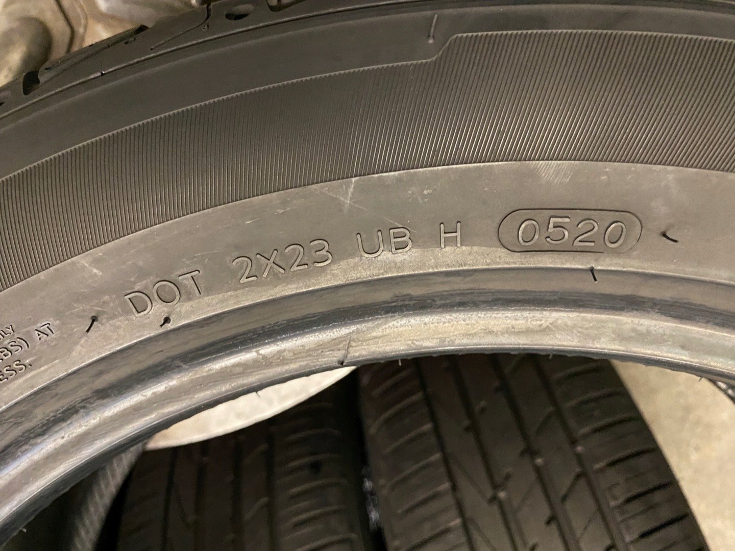4 tyres summer 235/50R19 Hankook S1 Evo2 SUV 6,5mm