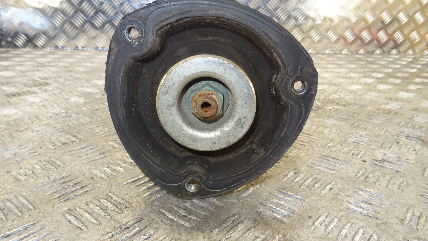 Volkswagen OE 5Q0413023 FL Stoßdämpfer