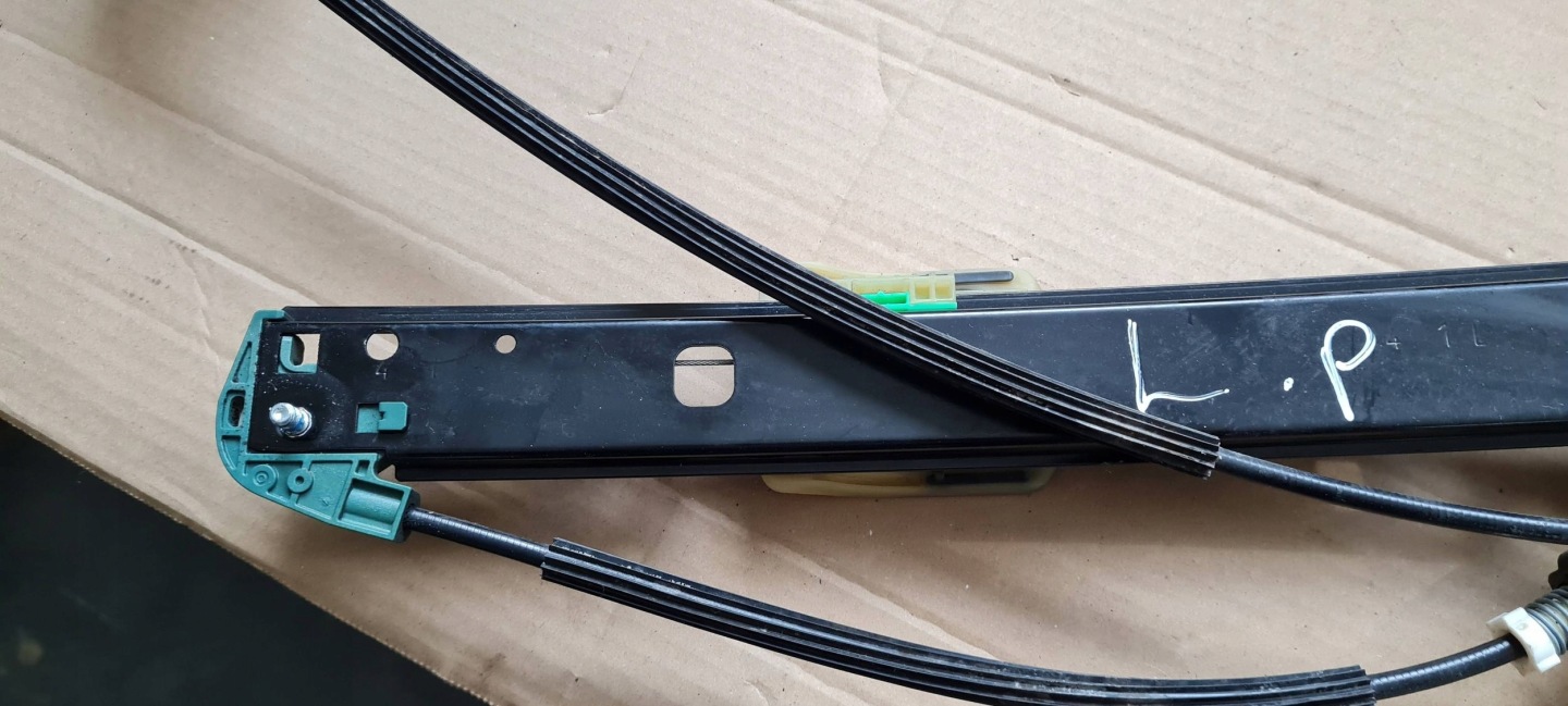 A6 C8 4K mechanism window regulator door left front 4K0837461