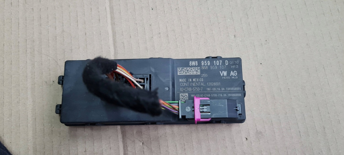 SQ5 80A Q5 module control unit bonnet boot connecting spoiler 8W8959107D A4 B9 8W A5