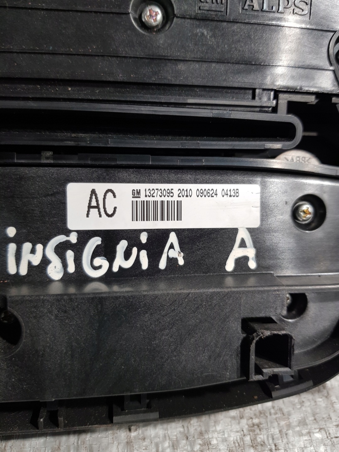 RADIO+Unite commande clima OPEL INSIGNIA A 13273252 13273095