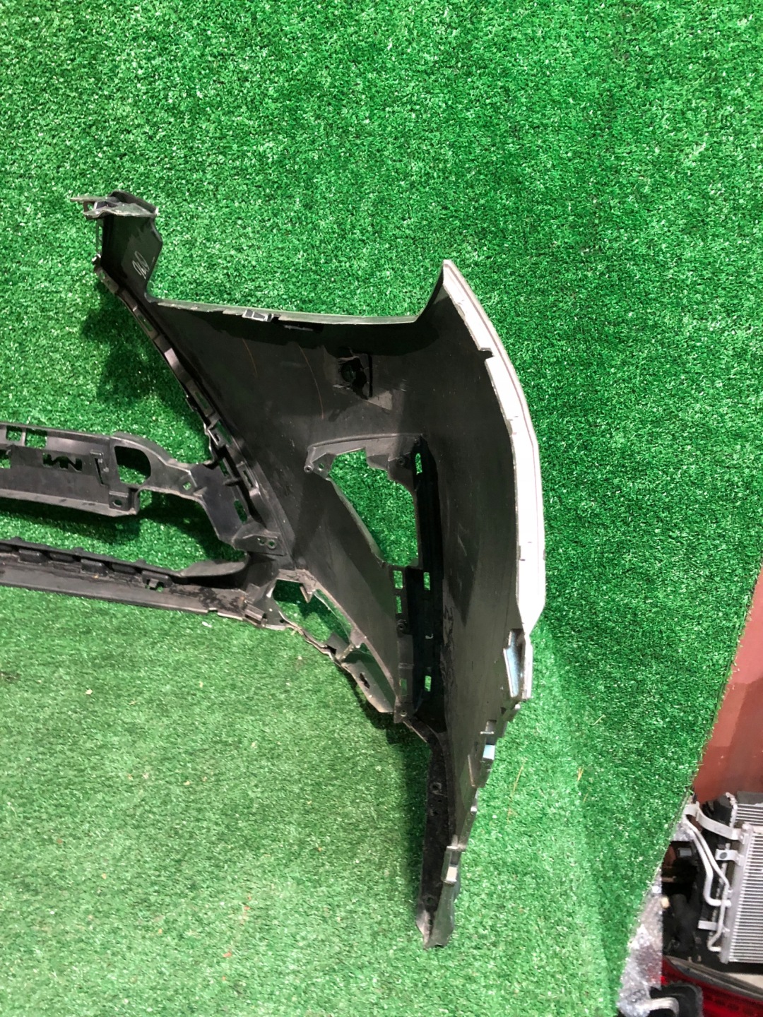 front bumper front LEXUS RV IV 15- NR.Z1461