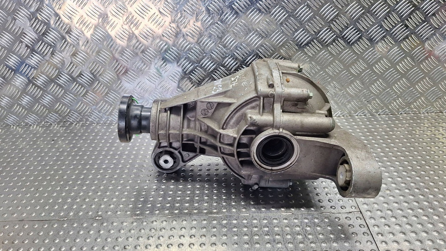 differential diff rear part GLU 0AC525015J PORSCHE CAYENNE S 7L 4.2 B