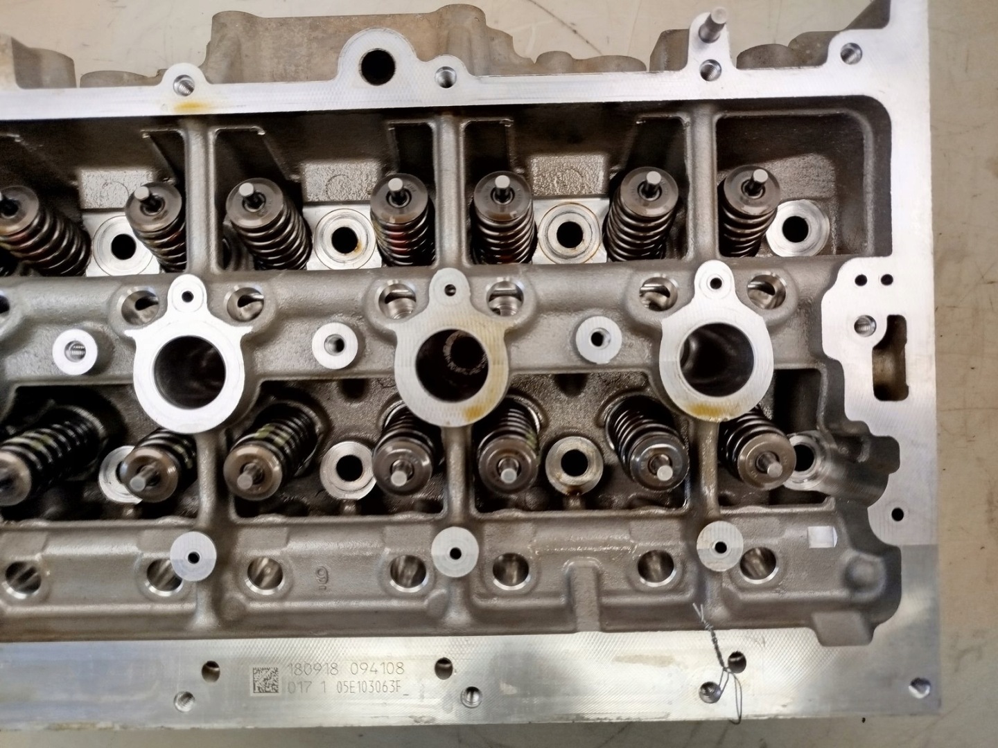 TESTATA Motore VWAG 05E103404F 05E103063F 1.5 TSI DAD